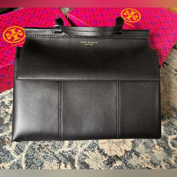 Tory Burch Handbags - Tory Burch Block-T Satchel